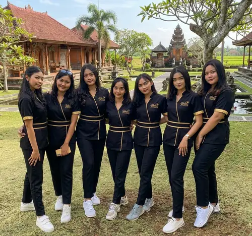 Terapis Yulia Massage siap panggilan